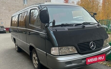 SsangYong Istana, 2000 год, 750 000 рублей, 14 фотография
