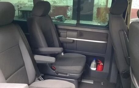 Volkswagen Multivan T5, 2010 год, 1 950 000 рублей, 6 фотография
