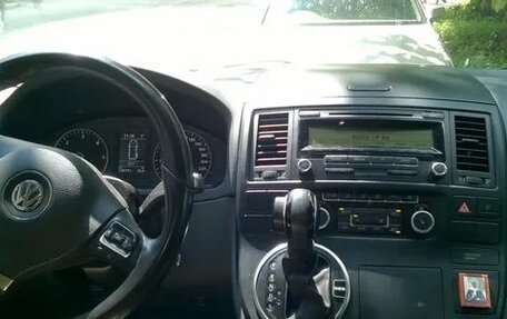 Volkswagen Multivan T5, 2010 год, 1 950 000 рублей, 12 фотография