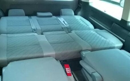 Volkswagen Multivan T5, 2010 год, 1 950 000 рублей, 7 фотография