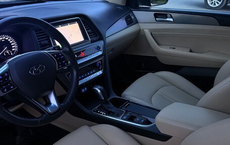 Hyundai Sonata VII, 2017 год, 1 850 000 рублей, 16 фотография