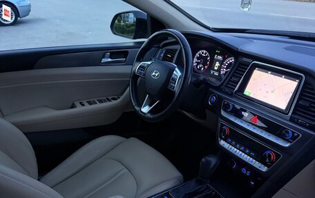 Hyundai Sonata VII, 2017 год, 1 850 000 рублей, 17 фотография