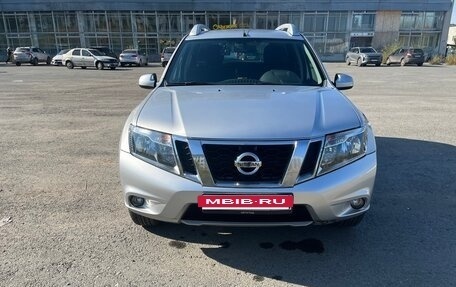 Nissan Terrano III, 2015 год, 1 300 000 рублей, 3 фотография