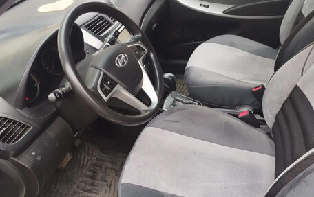 Hyundai Solaris II рестайлинг, 2014 год, 650 000 рублей, 6 фотография