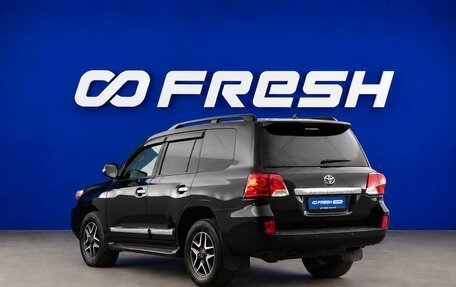 Toyota Land Cruiser 200, 2013 год, 3 111 444 рублей, 2 фотография