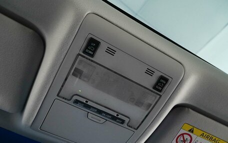 Toyota Land Cruiser 200, 2013 год, 3 111 444 рублей, 14 фотография