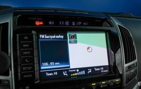 Toyota Land Cruiser 200, 2013 год, 3 111 444 рублей, 19 фотография