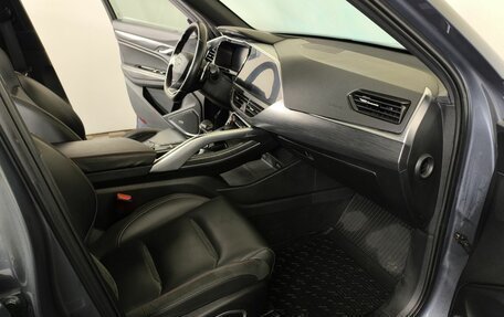 Geely Tugella FY11, 2022 год, 2 650 000 рублей, 9 фотография