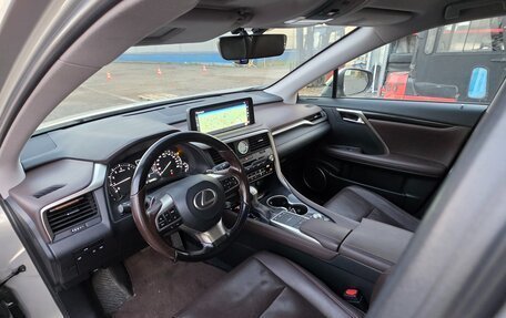 Lexus RX IV рестайлинг, 2021 год, 3 800 000 рублей, 9 фотография