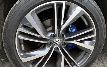 Volkswagen Tiguan II, 2021 год, 6 000 000 рублей, 13 фотография