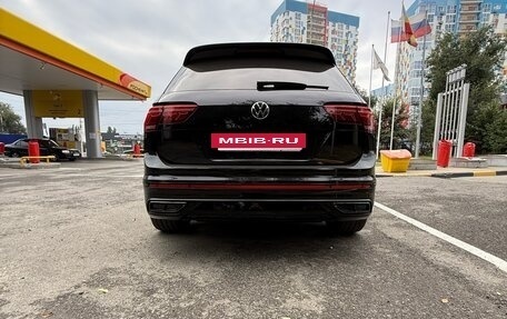 Volkswagen Tiguan II, 2021 год, 6 000 000 рублей, 7 фотография