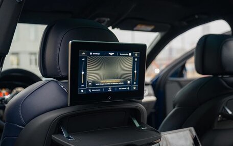 Bentley Bentayga I, 2025 год, 45 000 000 рублей, 24 фотография