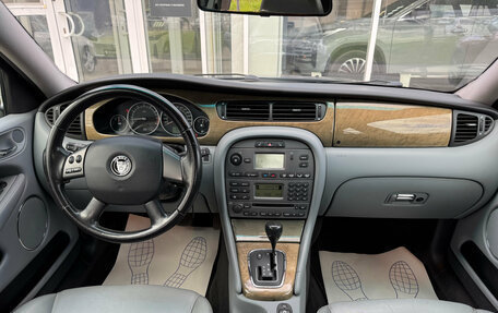 Jaguar X-Type I рестайлинг, 2006 год, 700 000 рублей, 9 фотография