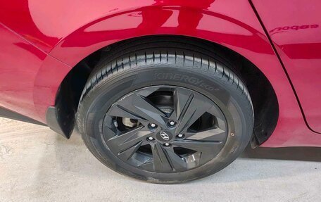 Hyundai Elantra, 2021 год, 1 994 000 рублей, 11 фотография