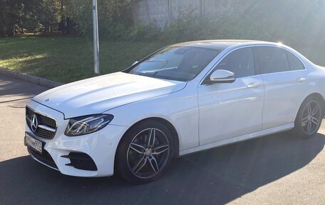 Mercedes-Benz E-Класс, 2017 год, 3 200 000 рублей, 7 фотография