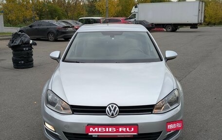 Volkswagen Golf VII, 2013 год, 1 300 000 рублей, 2 фотография