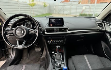 Mazda 3, 2018 год, 1 430 000 рублей, 10 фотография