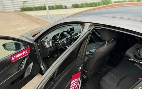 Mazda 3, 2018 год, 1 430 000 рублей, 9 фотография