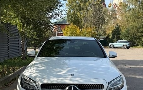Mercedes-Benz C-Класс, 2018 год, 2 900 000 рублей, 2 фотография