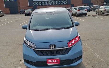 Honda Freed II, 2020 год, 1 750 000 рублей, 1 фотография