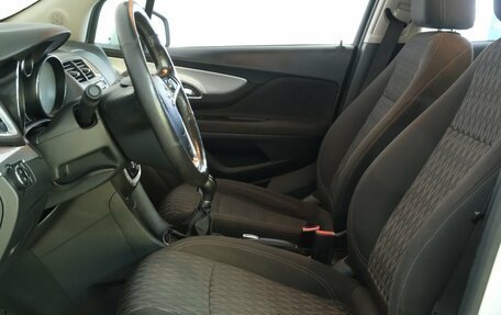 Opel Mokka I, 2013 год, 1 159 000 рублей, 8 фотография