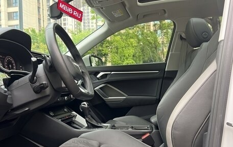 Audi Q3, 2023 год, 2 390 000 рублей, 7 фотография