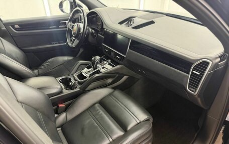 Porsche Cayenne III, 2018 год, 4 797 000 рублей, 25 фотография