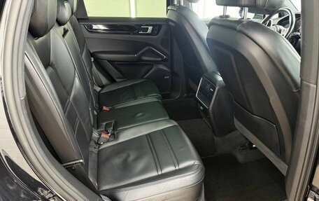 Porsche Cayenne III, 2018 год, 4 797 000 рублей, 26 фотография