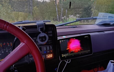 GMC Yukon III, 1992 год, 2 500 000 рублей, 15 фотография