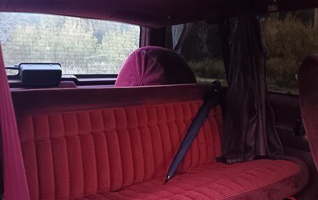 GMC Yukon III, 1992 год, 2 500 000 рублей, 12 фотография