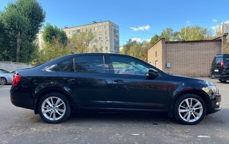 Skoda Octavia, 2017 год, 1 850 000 рублей, 5 фотография