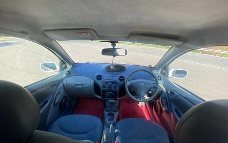 Toyota Vitz, 2001 год, 298 000 рублей, 11 фотография