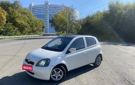 Toyota Vitz, 2001 год, 298 000 рублей, 2 фотография