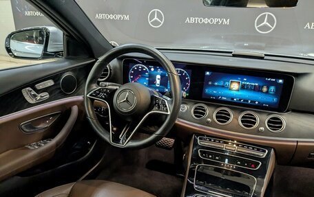 Mercedes-Benz E-Класс, 2022 год, 4 645 000 рублей, 17 фотография