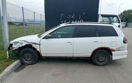 Nissan Wingroad III, 2001 год, 100 000 рублей, 3 фотография