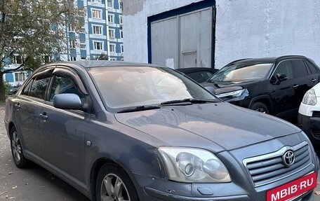 Toyota Avensis III рестайлинг, 2004 год, 470 000 рублей, 2 фотография