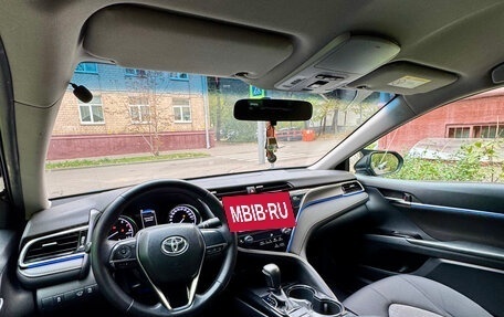 Toyota Camry, 2020 год, 1 885 000 рублей, 5 фотография