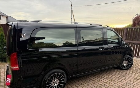 Mercedes-Benz V-Класс, 2022 год, 9 800 000 рублей, 5 фотография