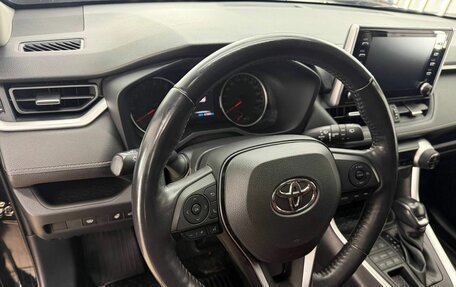 Toyota RAV4, 2022 год, 4 350 000 рублей, 16 фотография