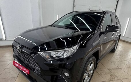 Toyota RAV4, 2022 год, 4 350 000 рублей, 3 фотография