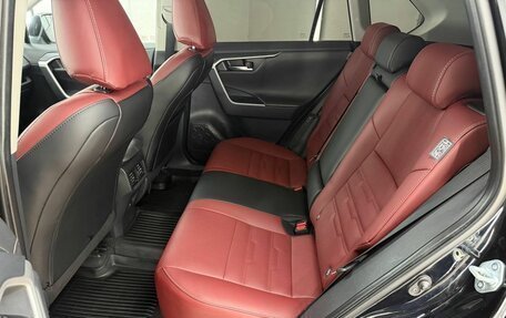 Toyota RAV4, 2022 год, 4 350 000 рублей, 23 фотография