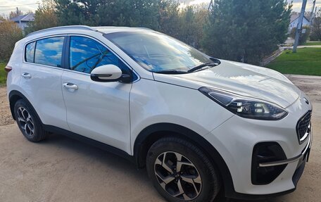 KIA Sportage IV рестайлинг, 2019 год, 2 100 000 рублей, 4 фотография