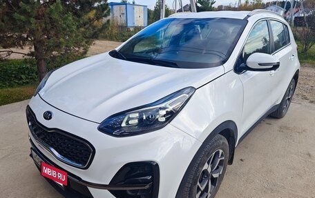 KIA Sportage IV рестайлинг, 2019 год, 2 100 000 рублей, 3 фотография