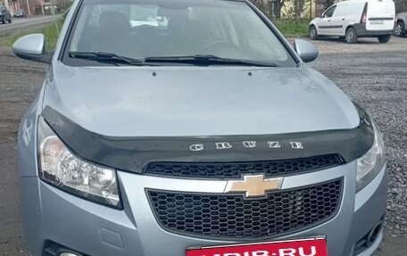 Chevrolet Cruze II, 2010 год, 500 000 рублей, 1 фотография