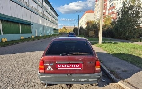 Opel Kadett E рестайлинг, 1990 год, 60 000 рублей, 4 фотография