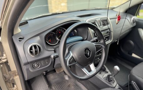 Renault Sandero II рестайлинг, 2015 год, 750 000 рублей, 3 фотография