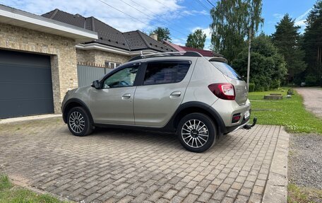 Renault Sandero II рестайлинг, 2015 год, 750 000 рублей, 10 фотография