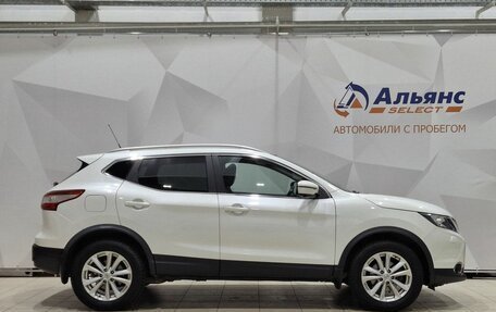 Nissan Qashqai, 2016 год, 1 720 000 рублей, 2 фотография