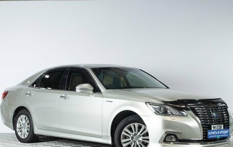 Toyota Crown, 2016 год, 2 579 000 рублей, 2 фотография