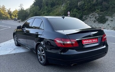 Mercedes-Benz E-Класс, 2011 год, 850 000 рублей, 1 фотография